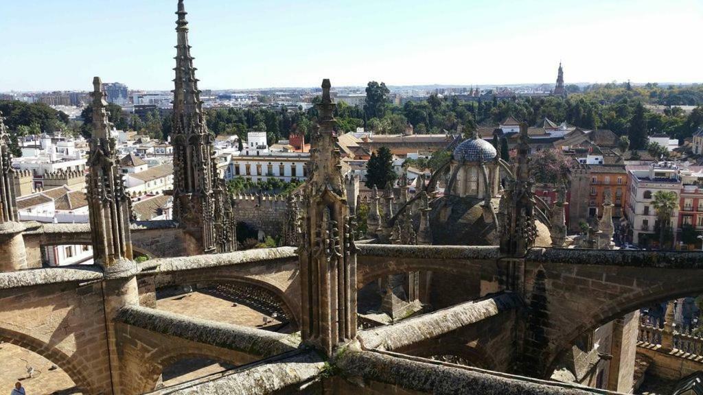 Loft Aire Sevilla Cathedral Exterior photo