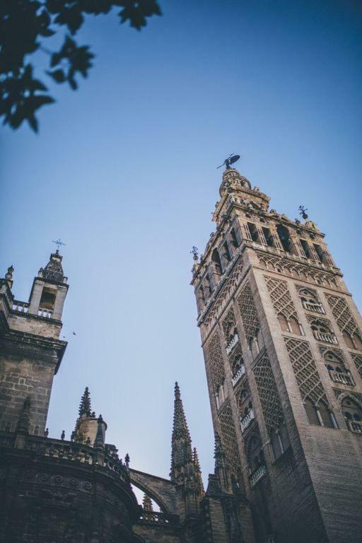 Loft Aire Sevilla Cathedral Exterior photo